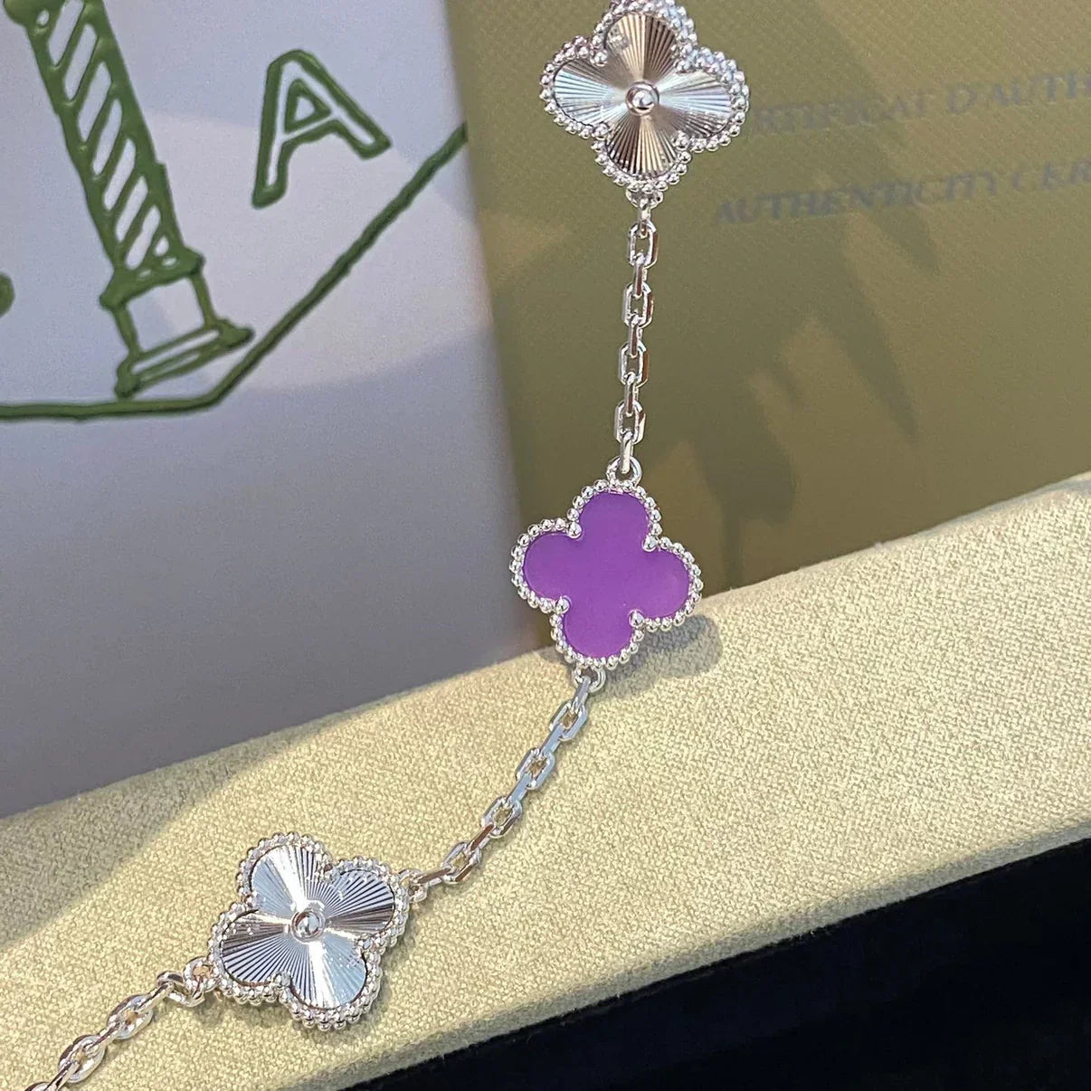[Star Jewelry] CLOVER 5 MOTIF VIOLET BRACELET COLLECTION