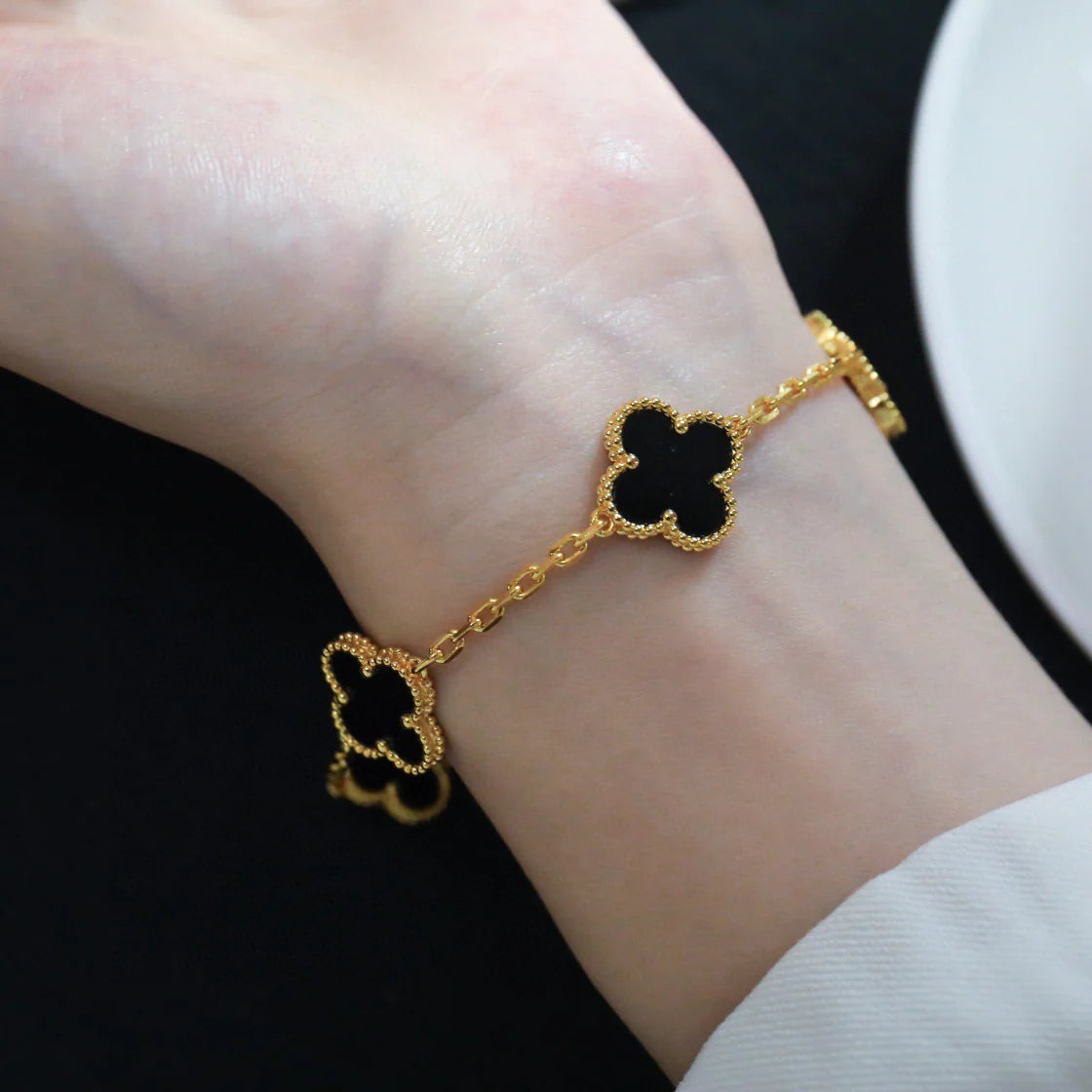[Star Jewelry] CLOVER 5 MOTIF ONYXS BRACELET COLLECTION