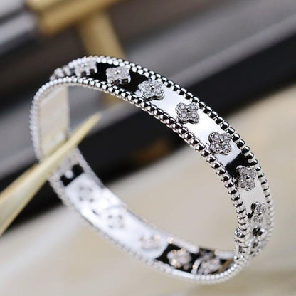 [Star Jewelry]CLOVER BRACELET 8MM DIAMONDS