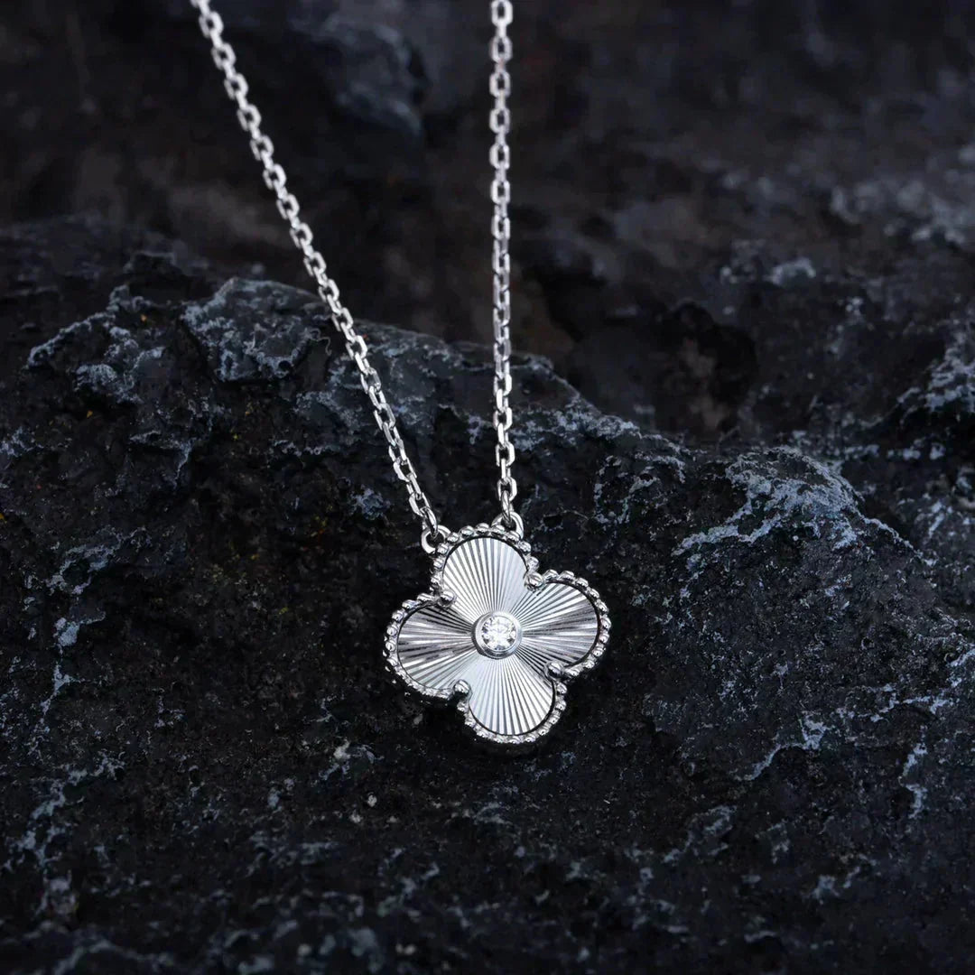 [Star Jewelry]CLOVER  15MM DIAMOND LASER NECKLACE SILVER