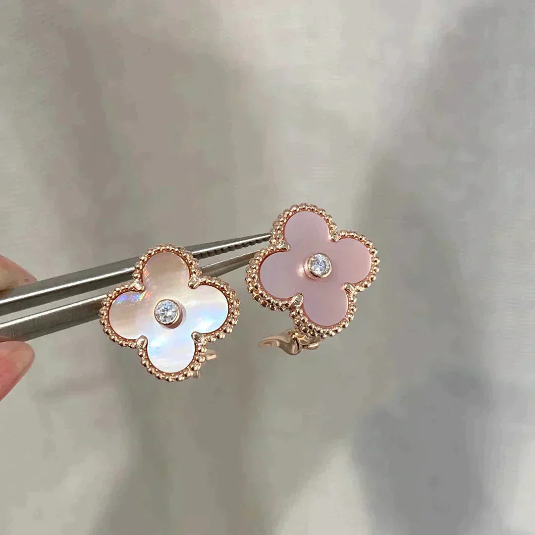 [Star Jewelry]CLOVER MEDIUM 1 MOTIFS  PINK MOP DIAMOND EARRINGS