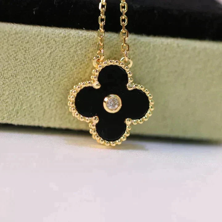 [Star Jewelry]CLOVER 15MM DIAMOND ONYX NECKLACE