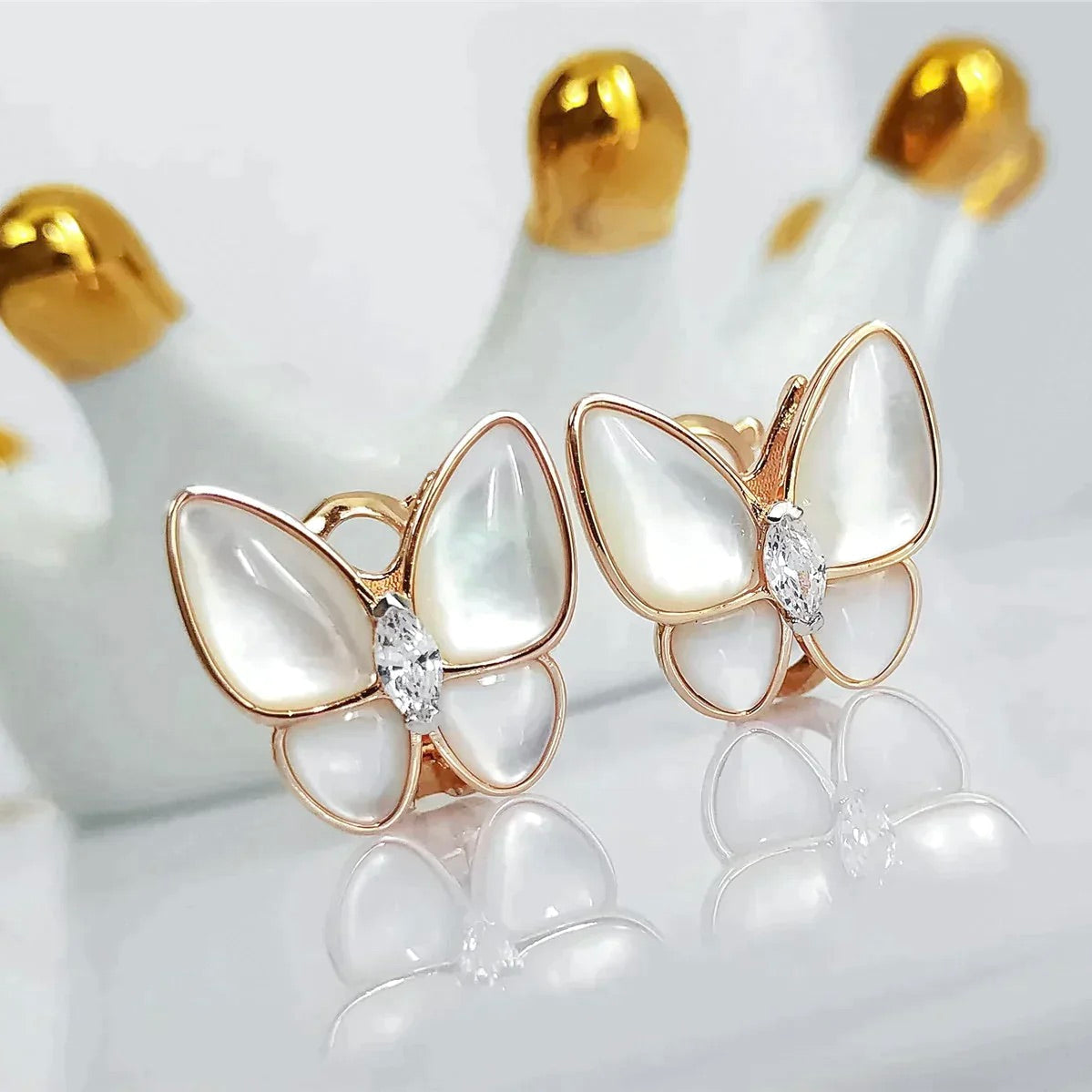 [Star Jewelry]BUTTERFLY MOP DIAMOND EARRINGS