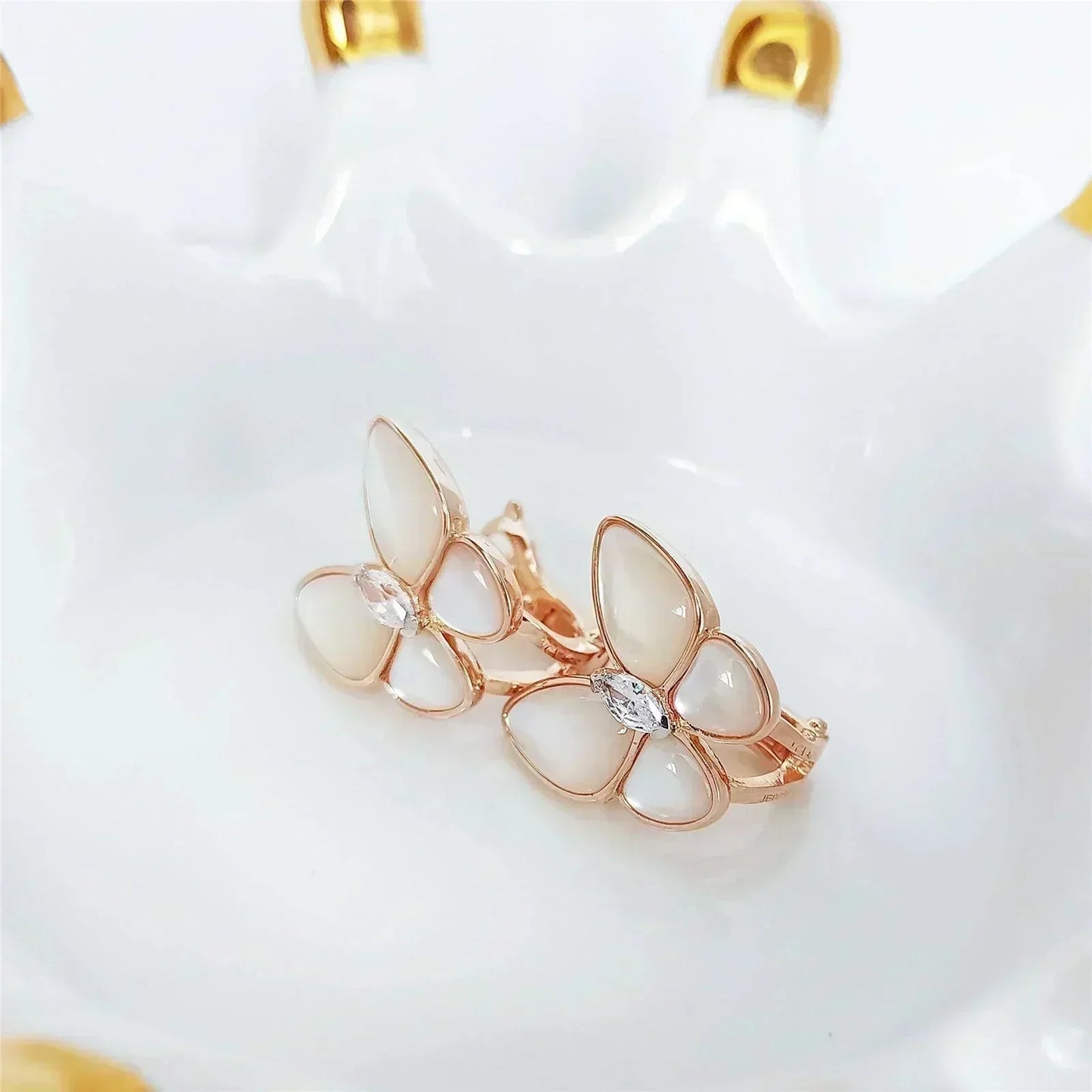 [Star Jewelry]BUTTERFLY MOP DIAMOND EARRINGS