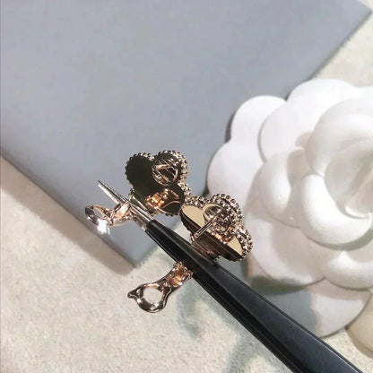 [Star Jewelry]CLOVER MEDIUM 1 MOTIFS  PINK MOP DIAMOND EARRINGS