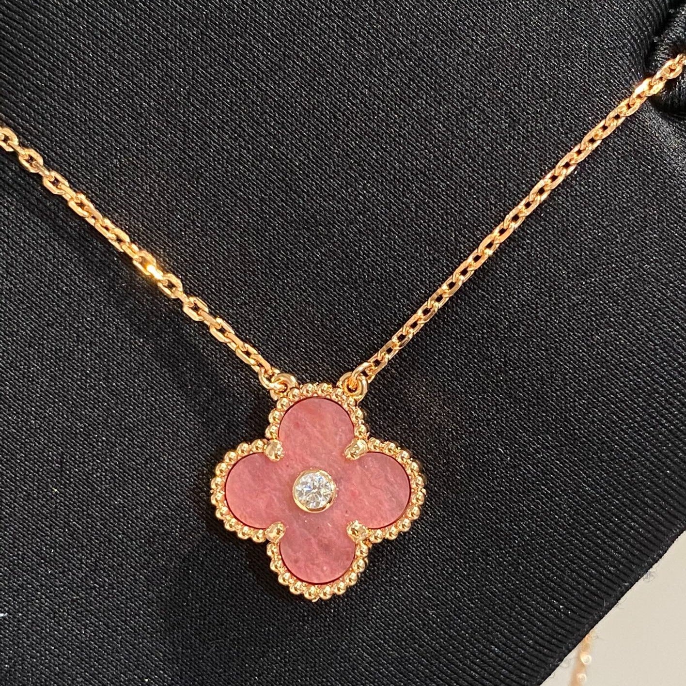 [Star Jewelry]CLOVER 15MM DIAMOND RHODONITE NECKLACE