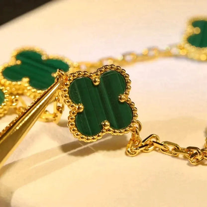 [Star Jewelry] CLOVER 5 MOTIF MALACHITE BRACELET COLLECTION