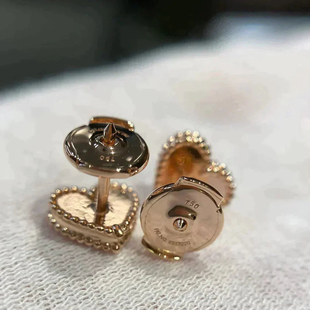 [Star Jewelry]HEART CARNELIAN STUD EARRINGS