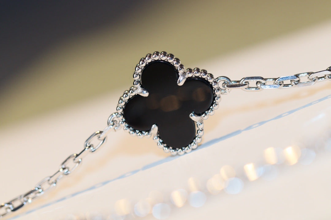 [Star Jewelry]CLOVER 20 MOTIFS ONYX DIAMOND SILVER