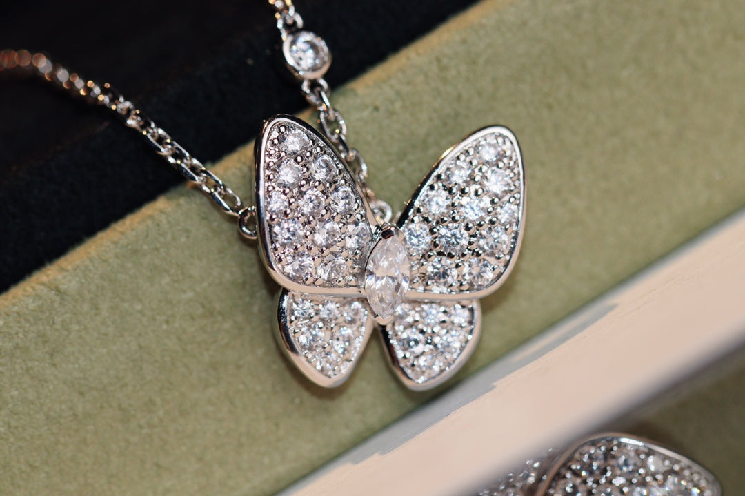 [Star Jewelry]BUTTERFLY DIAMOND NECKLACE