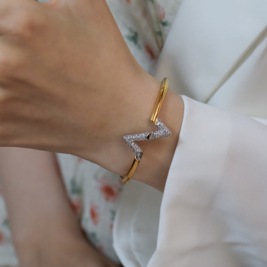 [Star Jewelry]VOLTE UPSITE DOWN GOLD DIAMOND BRACELET