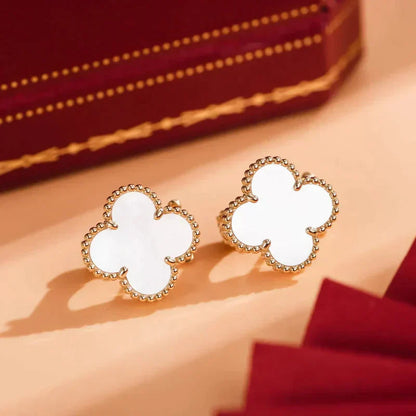 [Star Jewelry]CLOVER MEDIUM 1 MOTIFS  WHITE MOP STUD EARRINGS