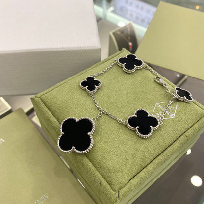 [Star Jewelry]CLOVER 5 MOTIFS SIVLER ONYX BRACELET