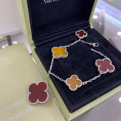 [Star Jewelry]CLOVER 5 MOTIFS SIVLER CARNELIAN TIGER EYE BRACELET