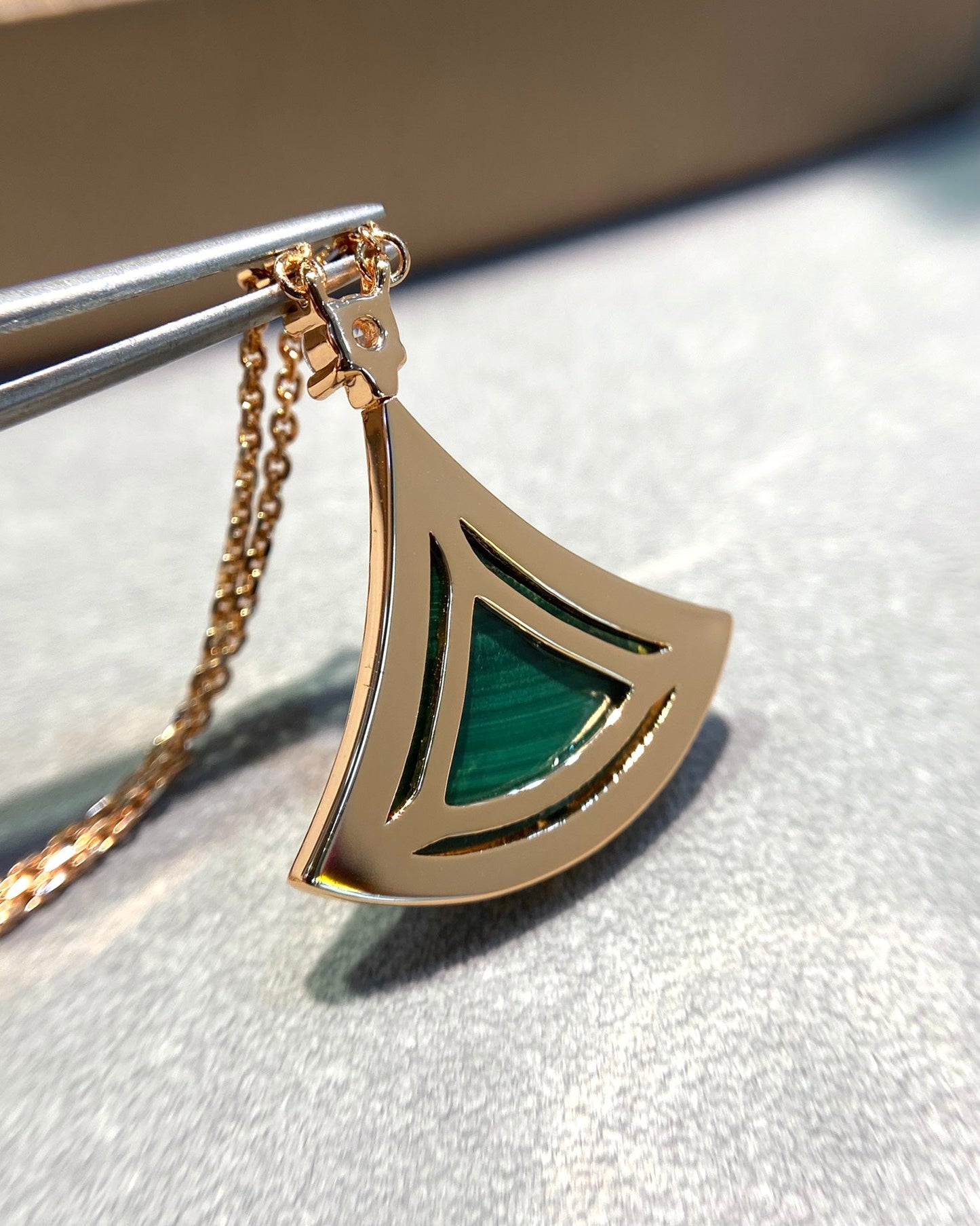 [Star Jewelry]DREAM MALACHITE DIAMOND PAVED PINK GOLD NECKLACE