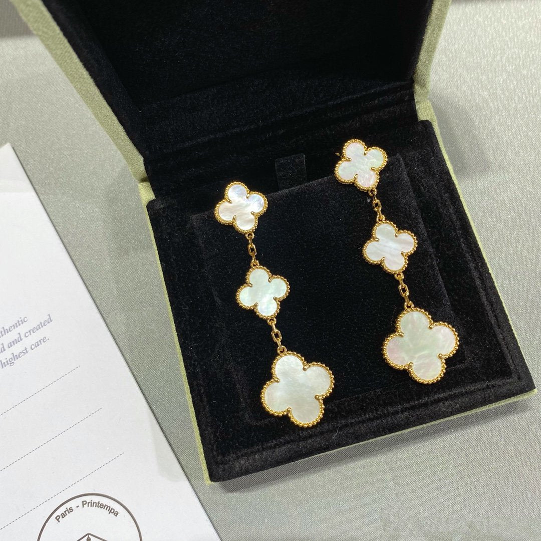 [Star Jewelry]CLOVER MOP 3 MOTIFS GOLD EARRINGS