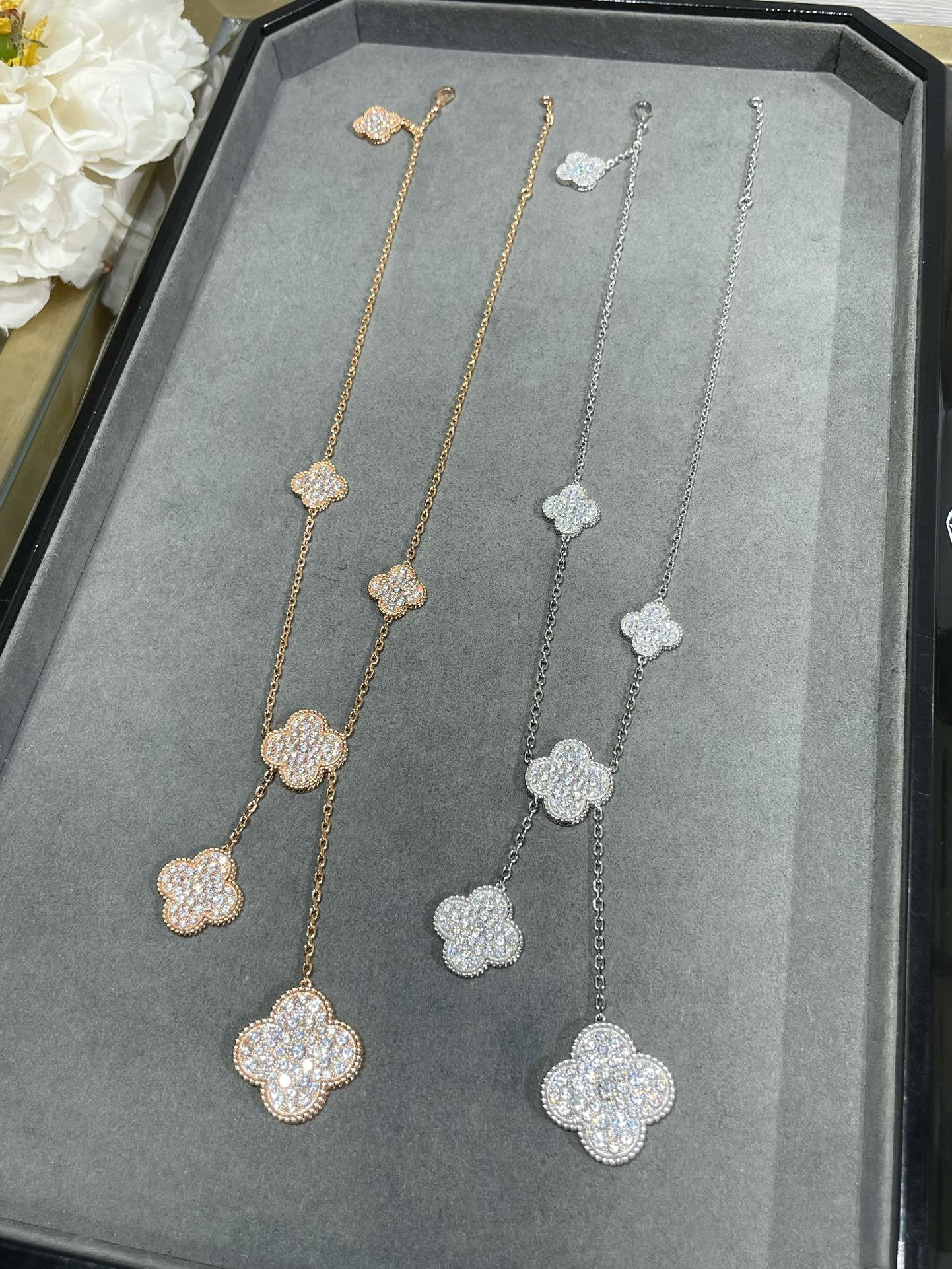 [Star Jewelry]CLOVER 6 MOTIF DIAMOND PAVED NECKLACE