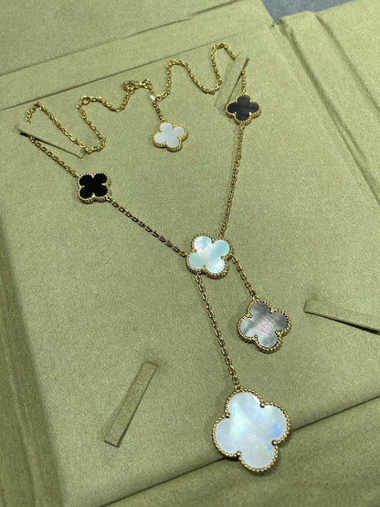 [Star Jewelry]CLOVER 6 MOTIF MOP ONYX GOLD NECKLACE