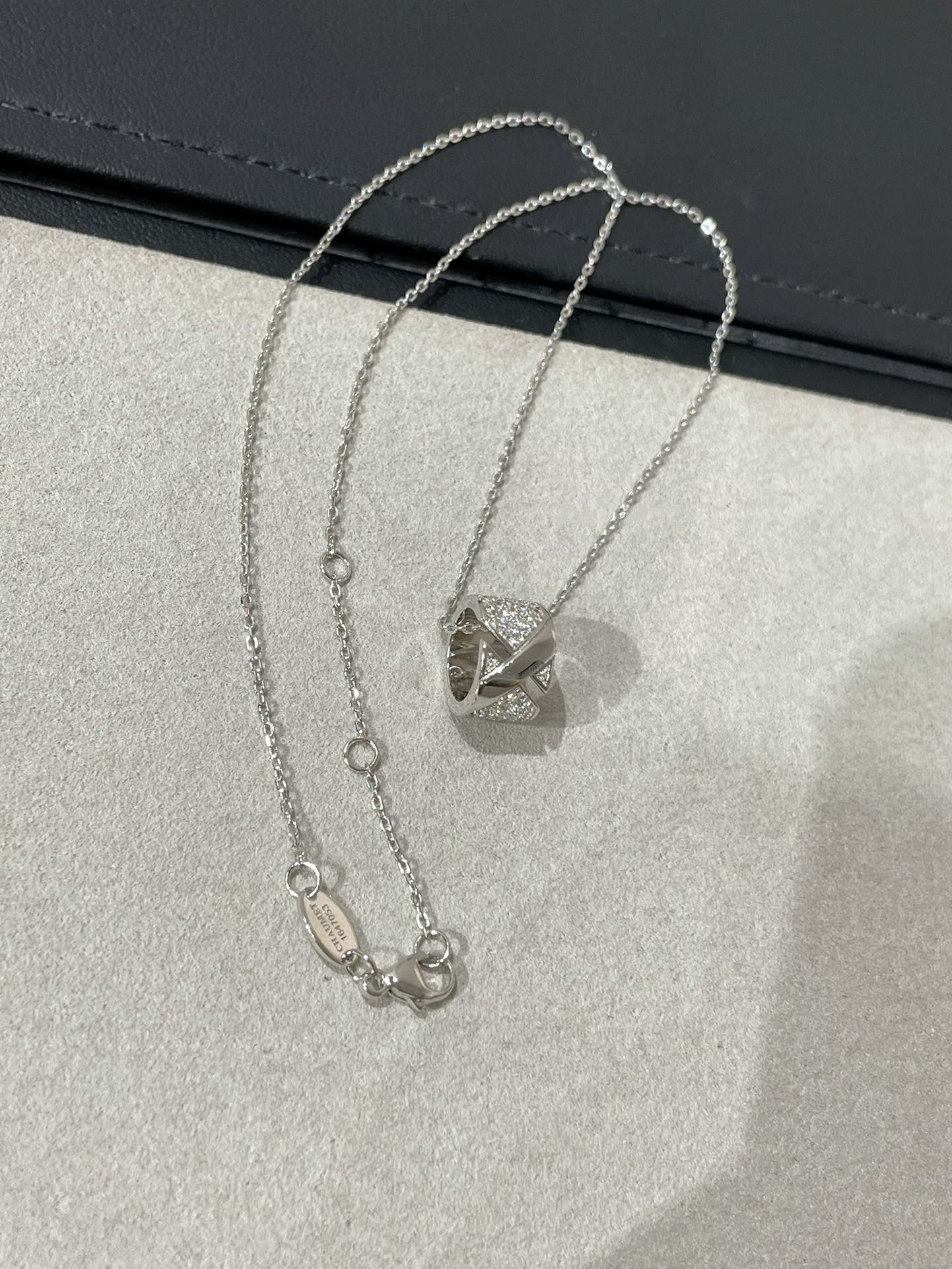 [Star Jewelry]LIENS EVIDENCE DIAMOND PAVED NECKLACE