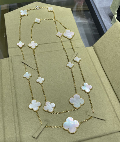 [Star Jewelry]CLOVER 16 MOTIF WHITE MOP GOLD NECKLACE