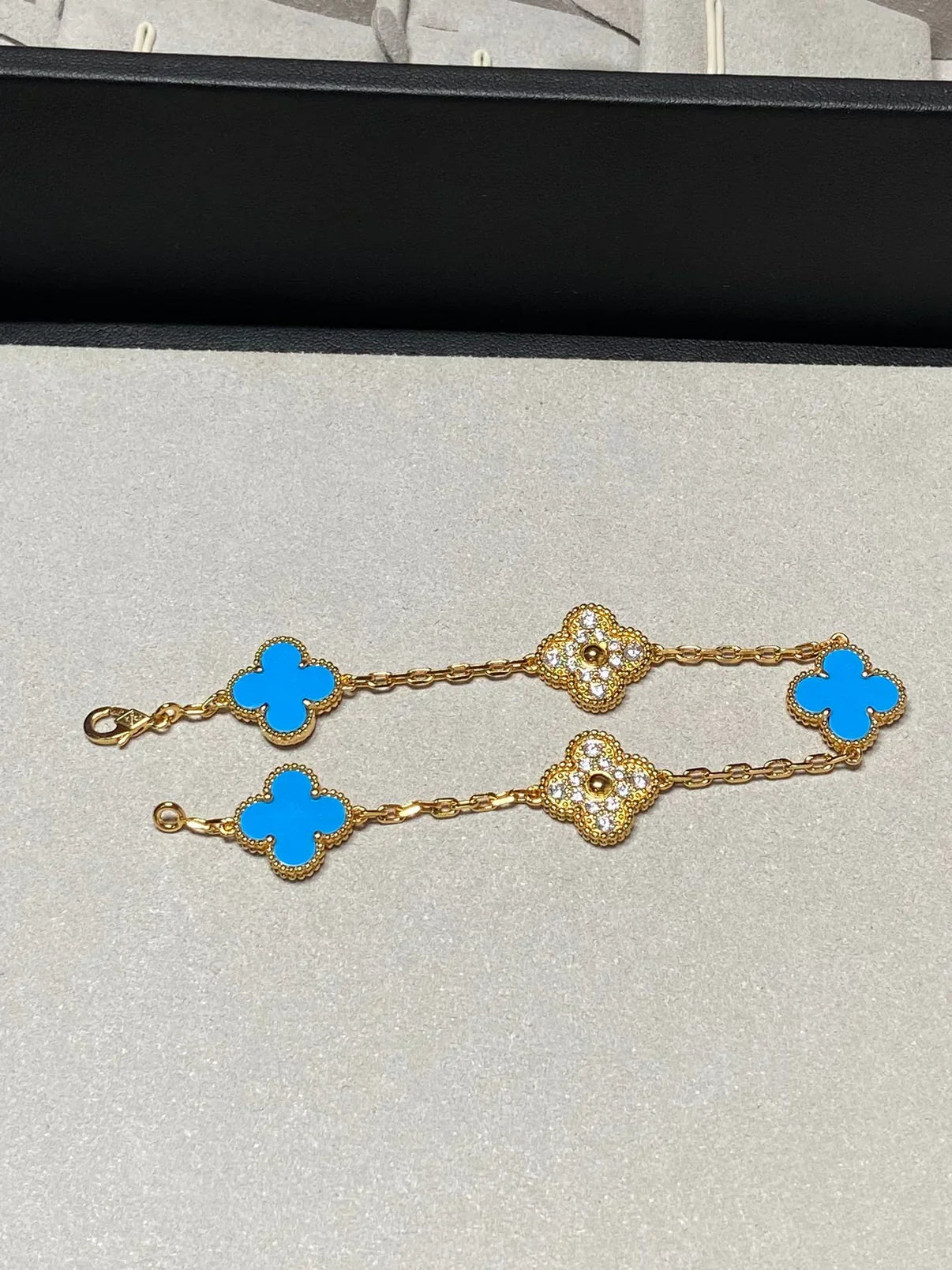 [Star Jewelry] CLOVER 5 MOTIF BLUE AGATE BRACELET COLLECTION
