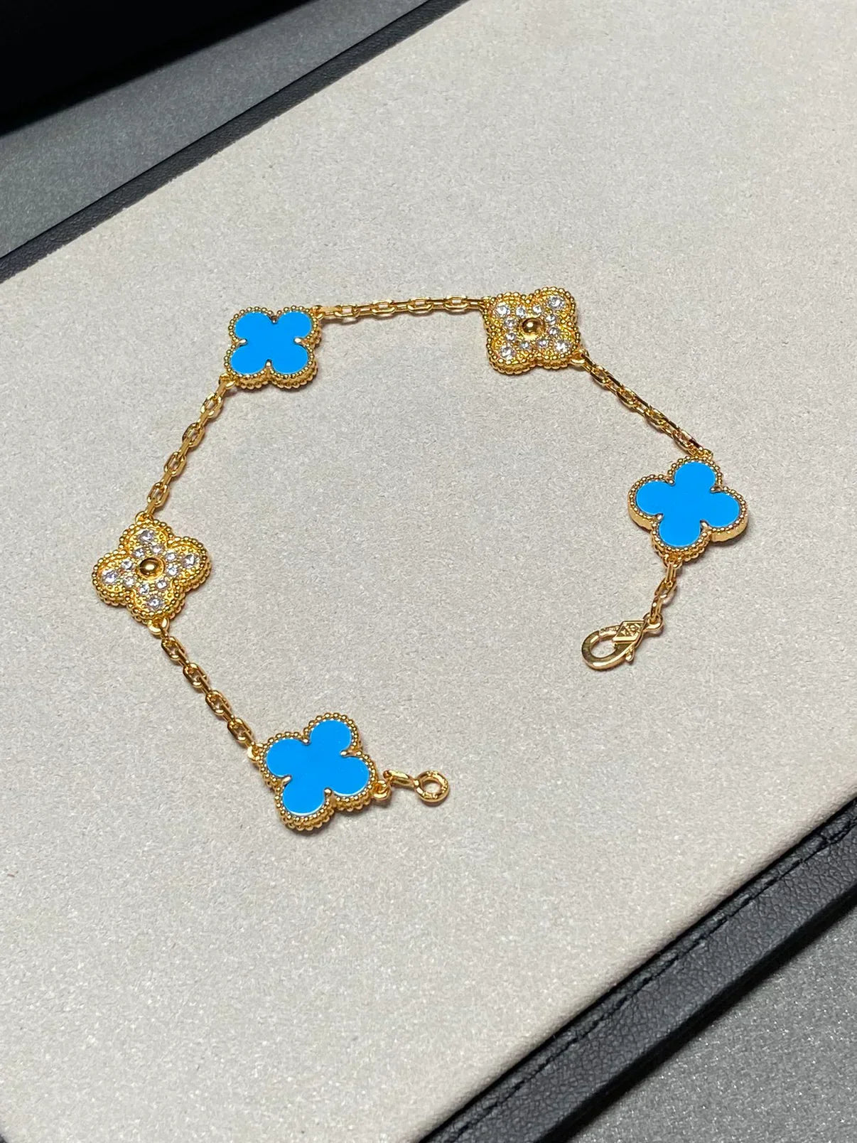 [Star Jewelry] CLOVER 5 MOTIF BLUE AGATE BRACELET COLLECTION