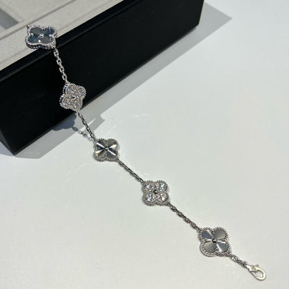 [Star Jewelry] CLOVER 5 MOTIF LASER BRACELET COLLECTION
