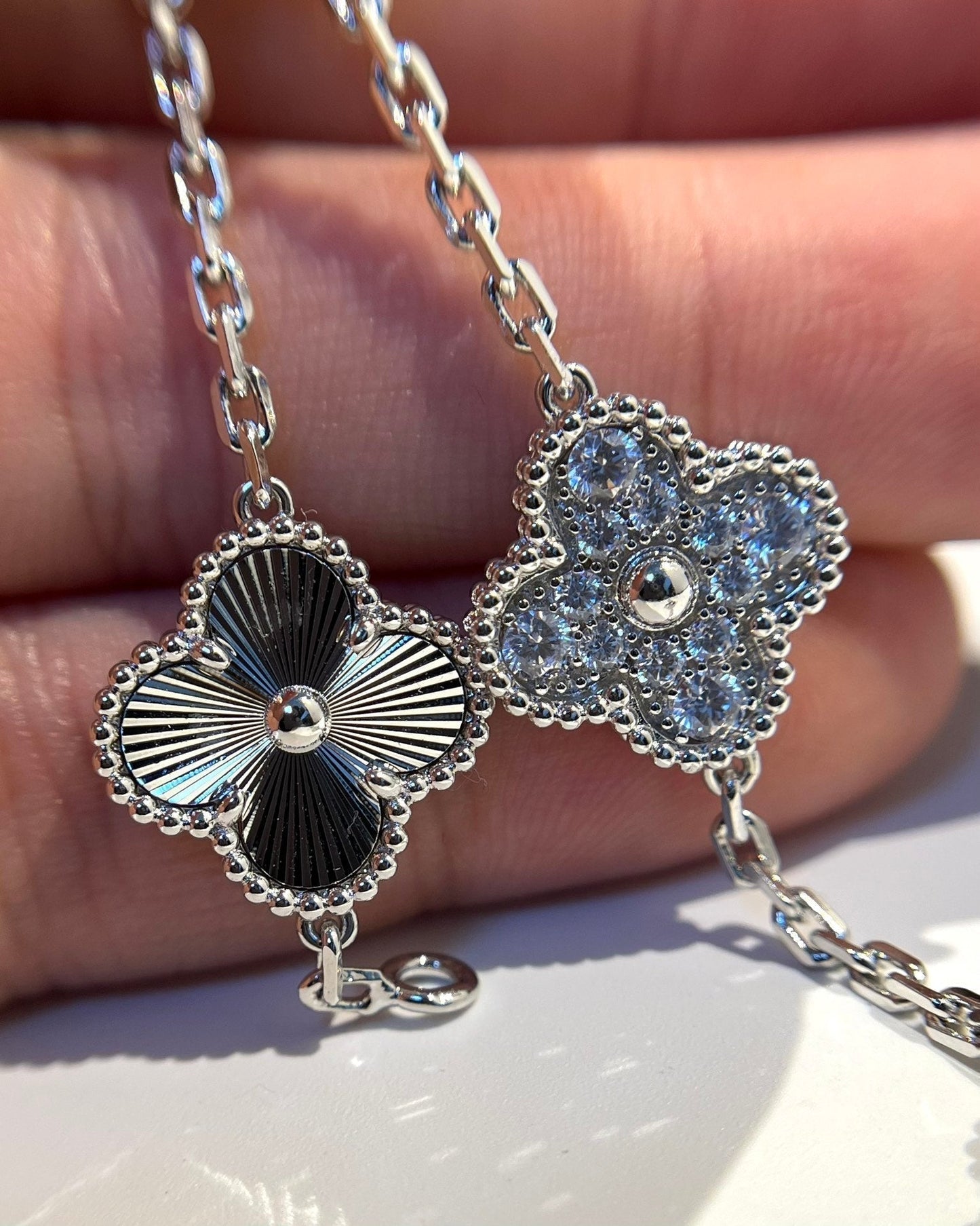 [Star Jewelry] CLOVER 5 MOTIF LASER BRACELET COLLECTION