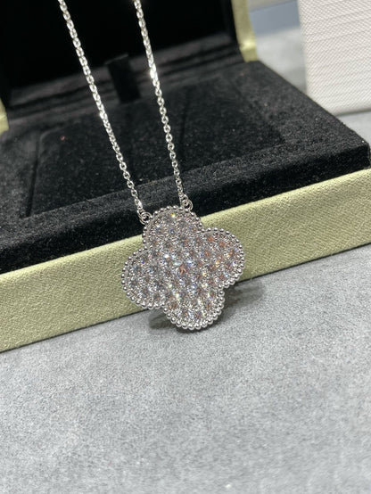 [Star Jewelry]CLOVER 25MM LARGE PENDANT DIAMOND PAVED SILVER NECKLACE