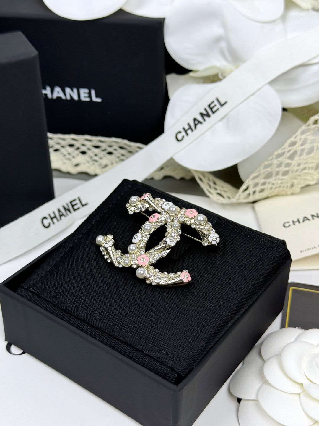 [Star Jewelry]26C Pink-White Enamel Ice Cream Cone Double C Brooch
