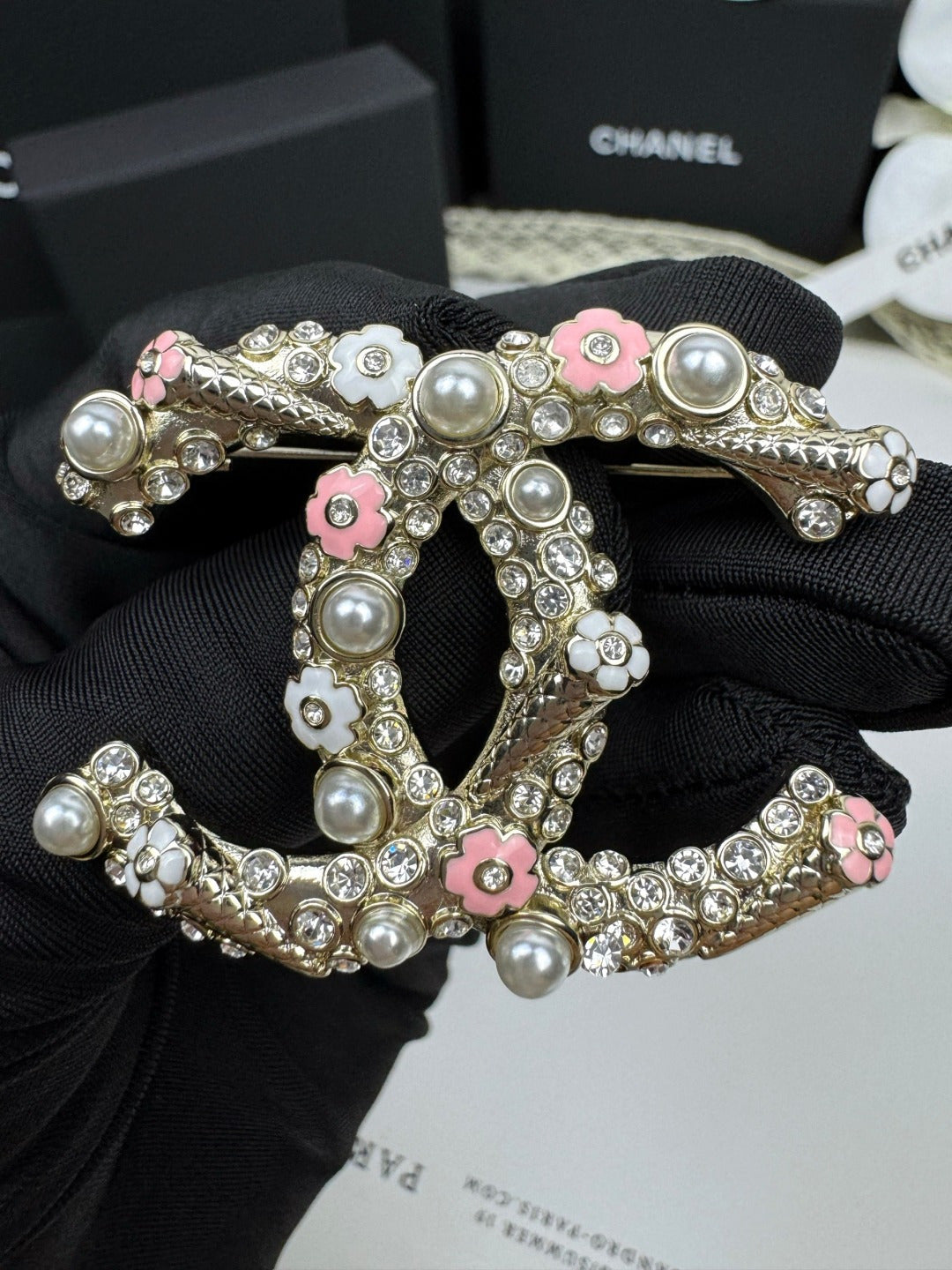 [Star Jewelry]26C Pink-White Enamel Ice Cream Cone Double C Brooch