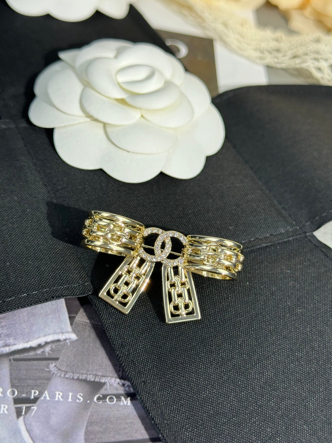 [Star Jewelry]25K Hollow Bow Brooch