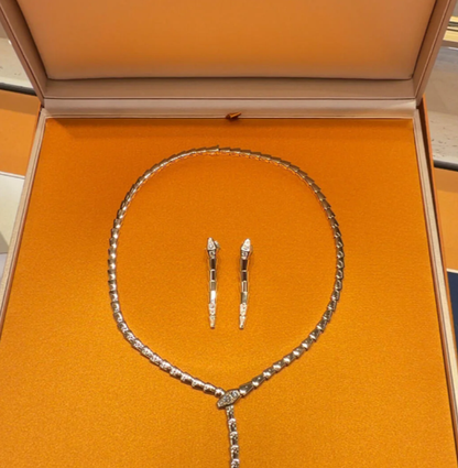 [Star Jewelry]NEW！SERPENT DIAMOND NECKLACE