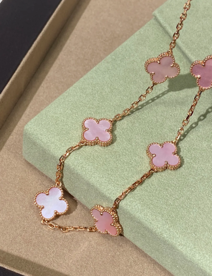 [Star Jewelry Jewellery] Pink Necklace with Ten Clover Designs