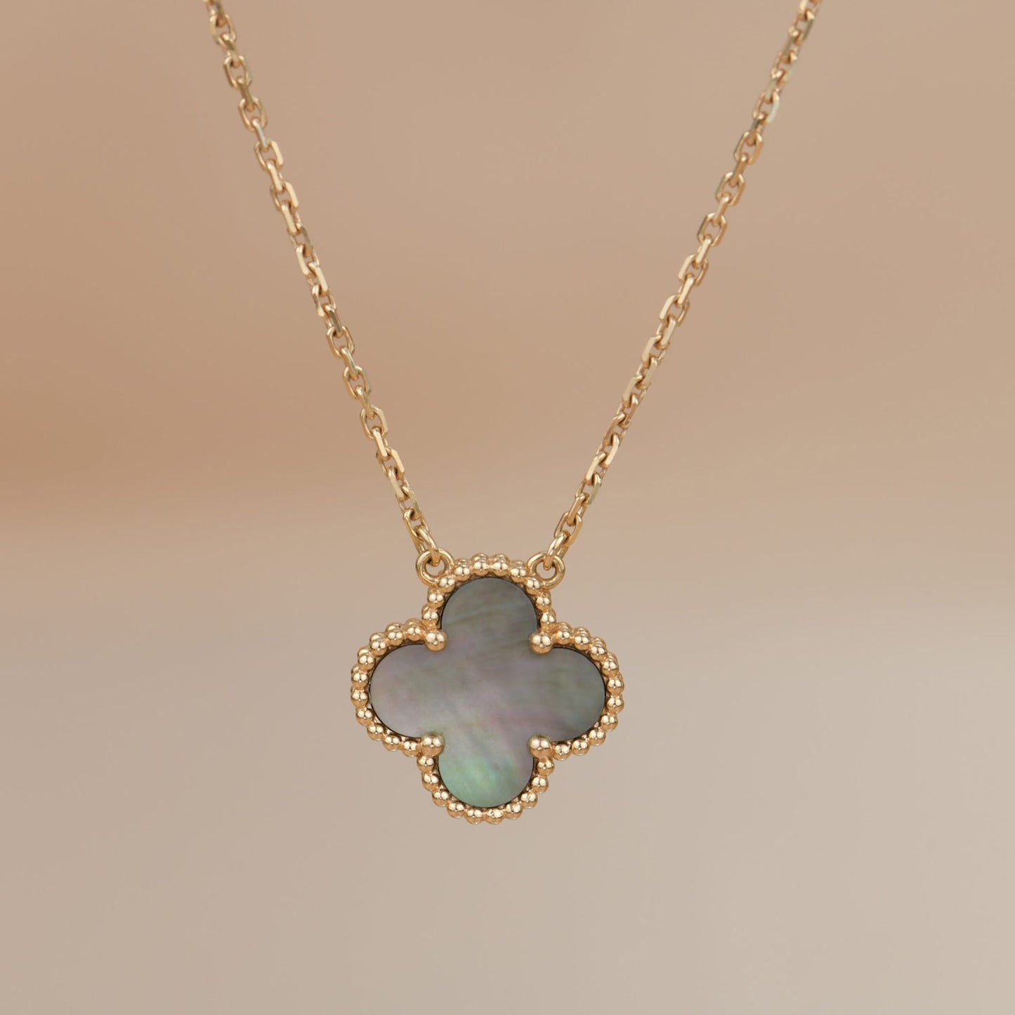 [Star Jewelry]CLOVER 15MM  GRAY MOTHER OF PEARL NECKLACE
