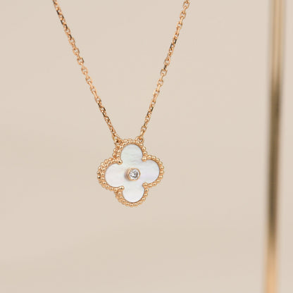 [Star Jewelry]CLOVER 15MM DIAMOND WHITE FRITILLARIA NECKLACE