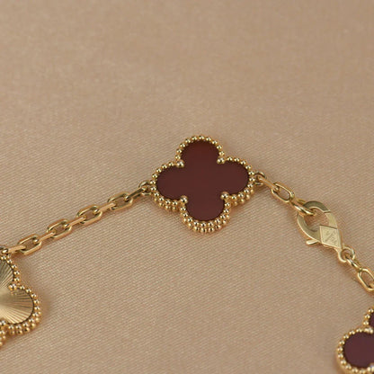 [Star Jewelry] CLOVER 5 MOTIF RED CORNELIAN BRACELET COLLECTION