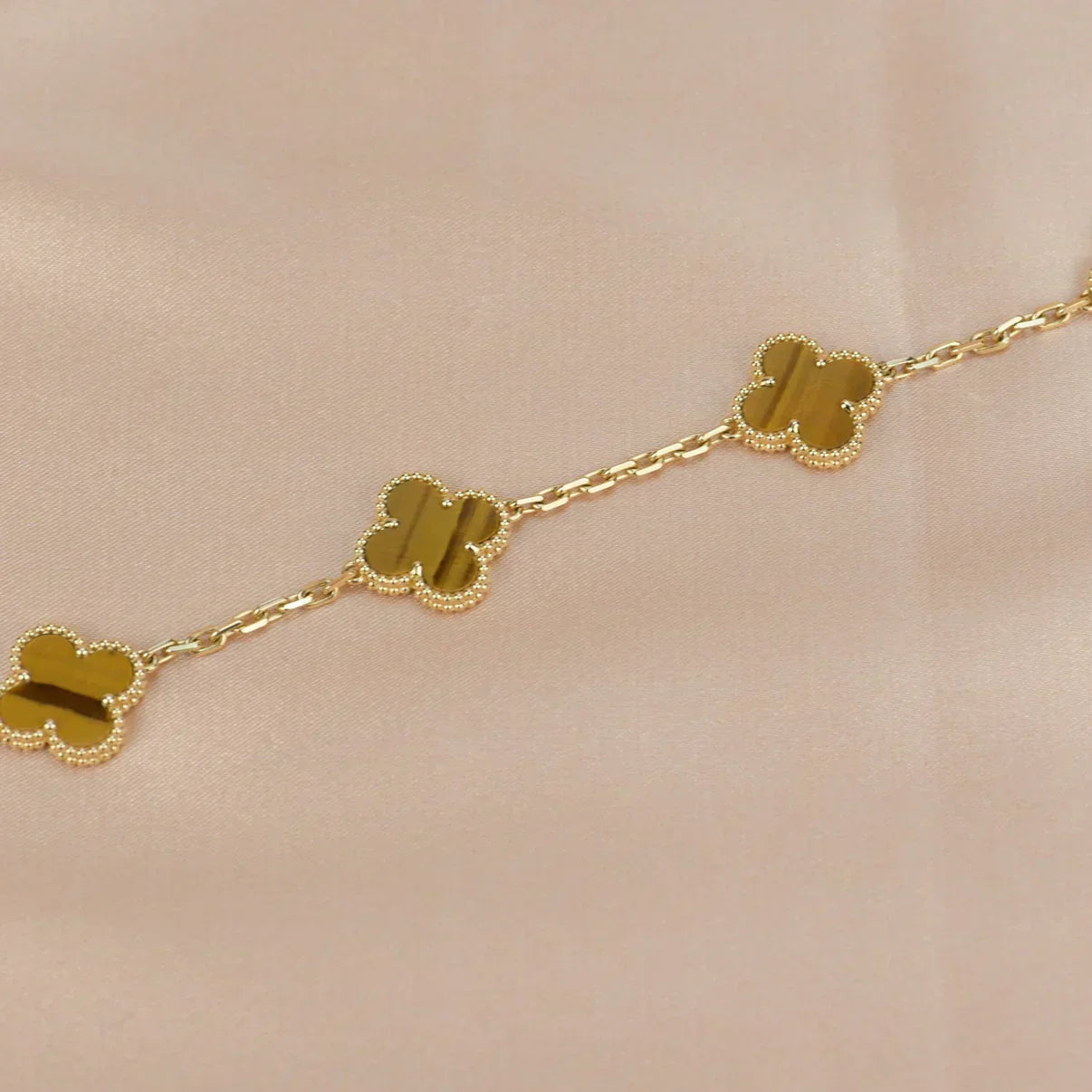 [Star Jewelry] CLOVER 5 MOTIFS TIGER EYE BRACELET COLLECTION