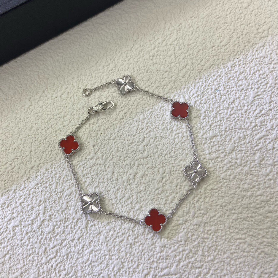 [Star Jewelry]CLOVER 6 MOTIF RED AGATE LASER BRACELET