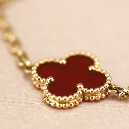[Star Jewelry] CLOVER 5 MOTIF RED CORNELIAN BRACELET COLLECTION