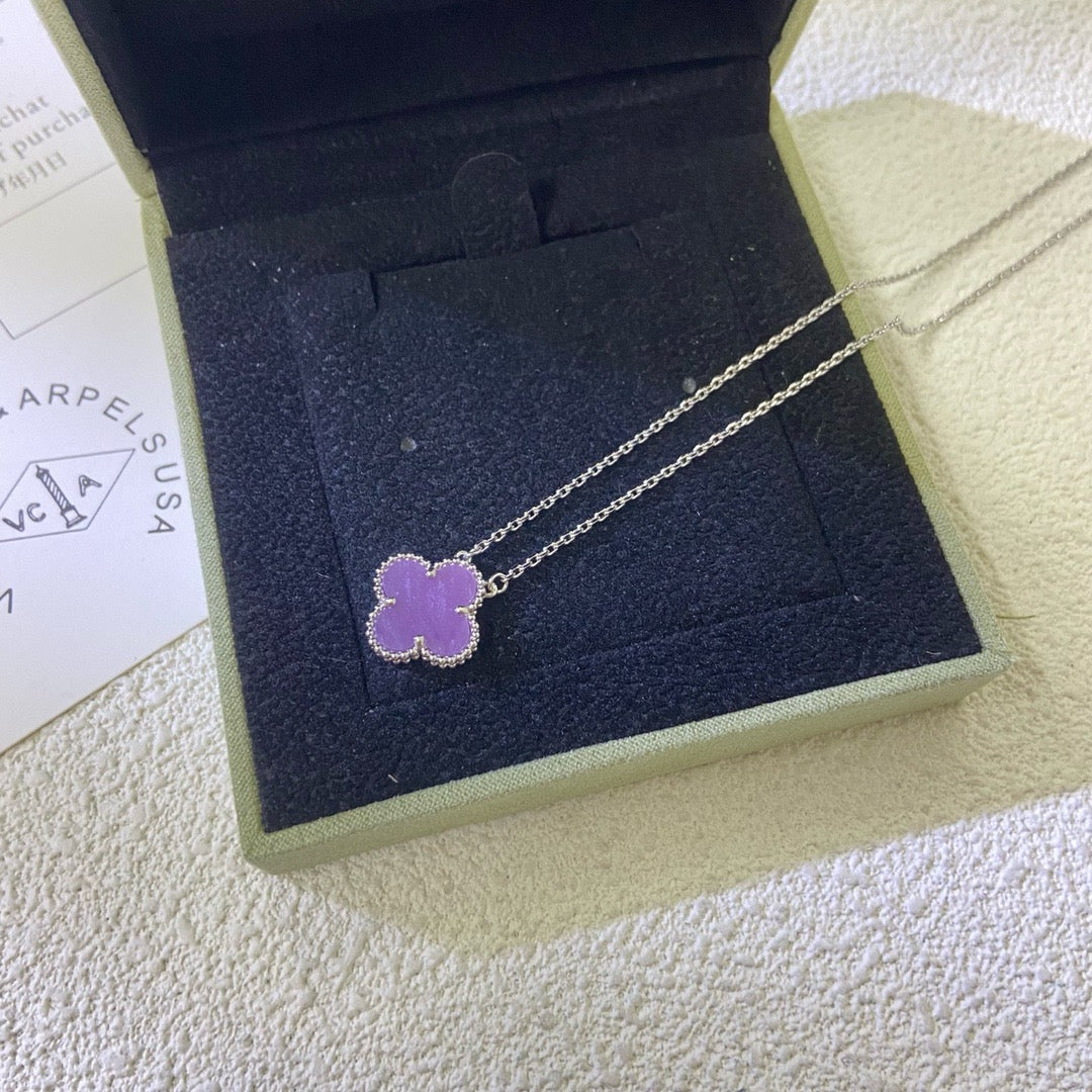 [Star Jewelry Jewelry]CLOVER 15MM  PURPLE VIOLET NECKLACE