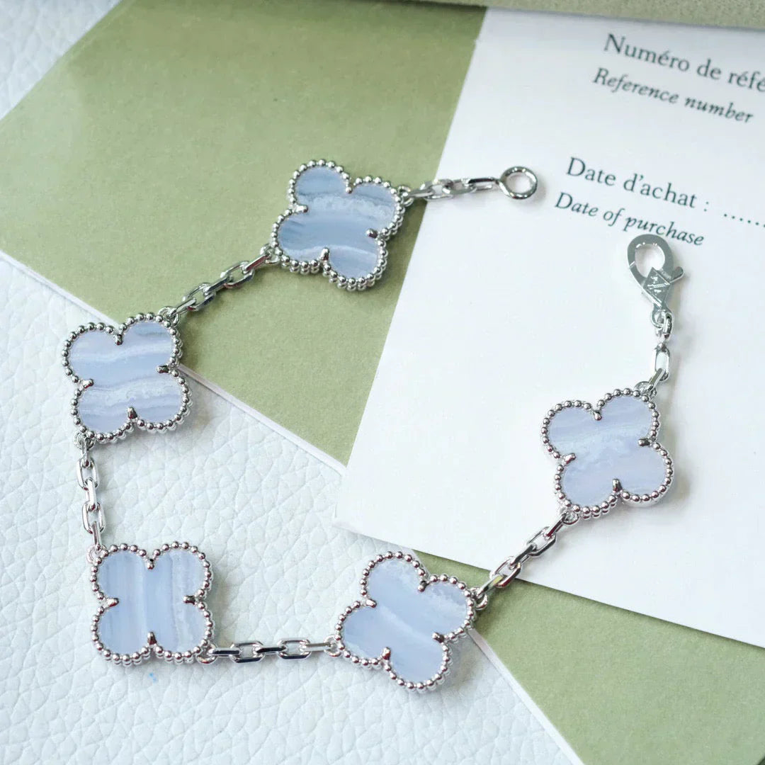 [Star Jewelry] CLOVER 5 MOTIF PURPLE CHALCEDONY BRACELET COLLECTION