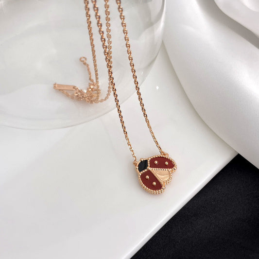 [Star Jewelry]LUCKY  CARNELIANS LADYBUG NECKLACE