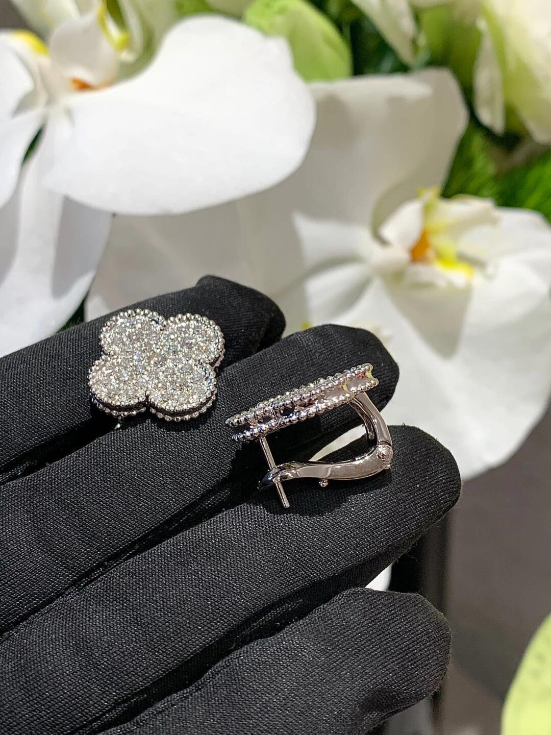 [Star Jewelry]CLOVER 20MM MOTIFS DIAMOND STUD EARRINGS SILVER