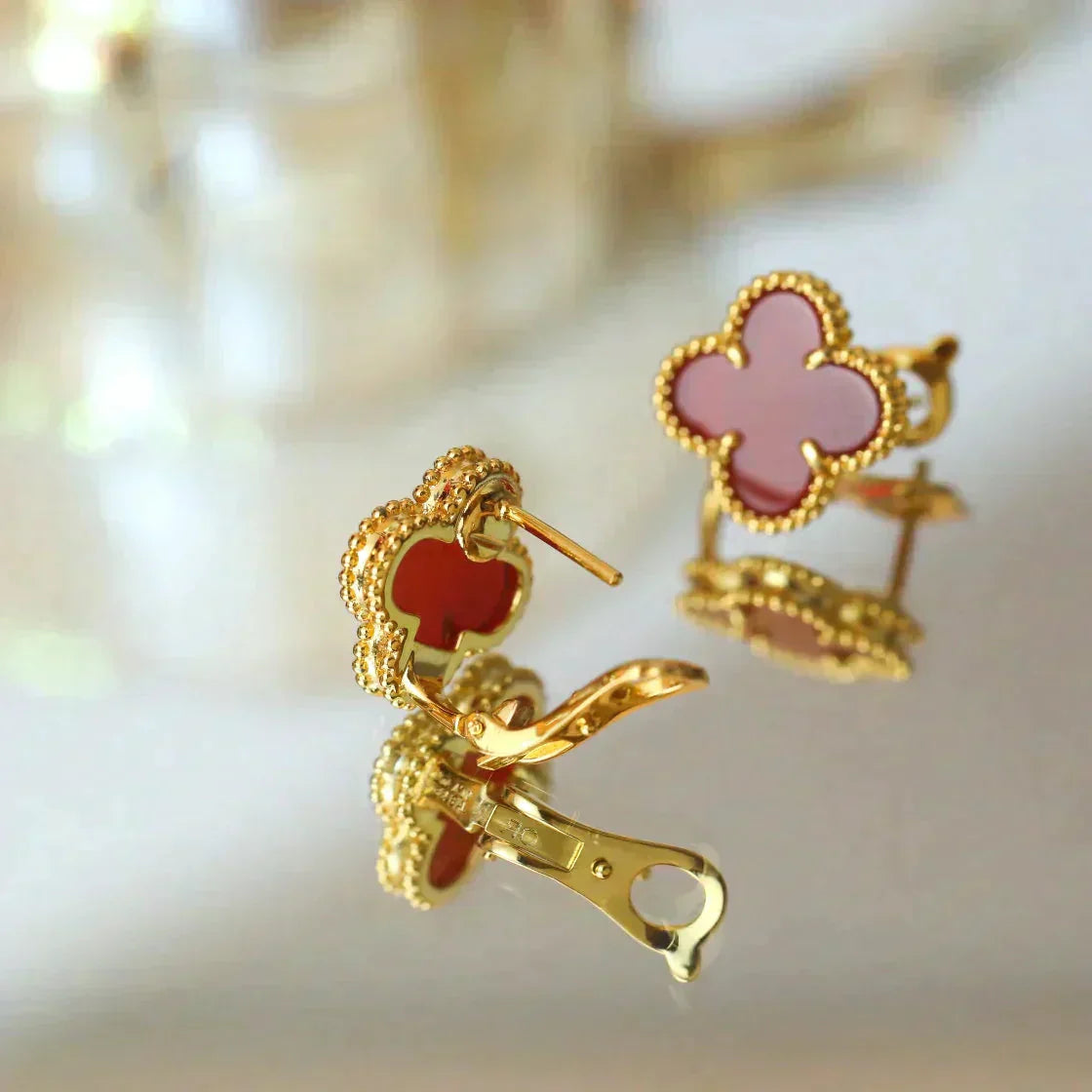 [Star Jewelry]CLOVER MEDIUM 1 MOTIFS CARNELIAN  EARRINGS
