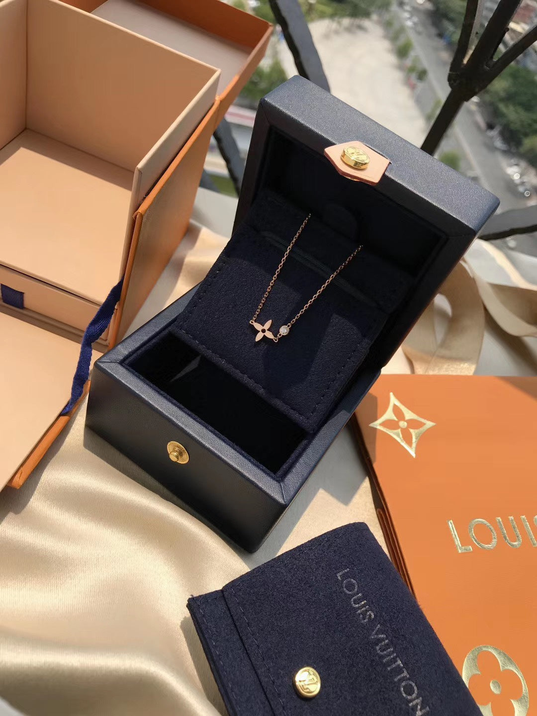 [Star Jewelry]BLOSSOM PENDANT PINK GOLD AND DIAMOND