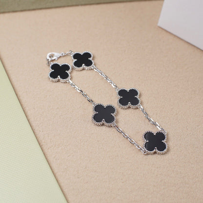 [Star Jewelry] CLOVER 5 MOTIF ONYXS BRACELET COLLECTION