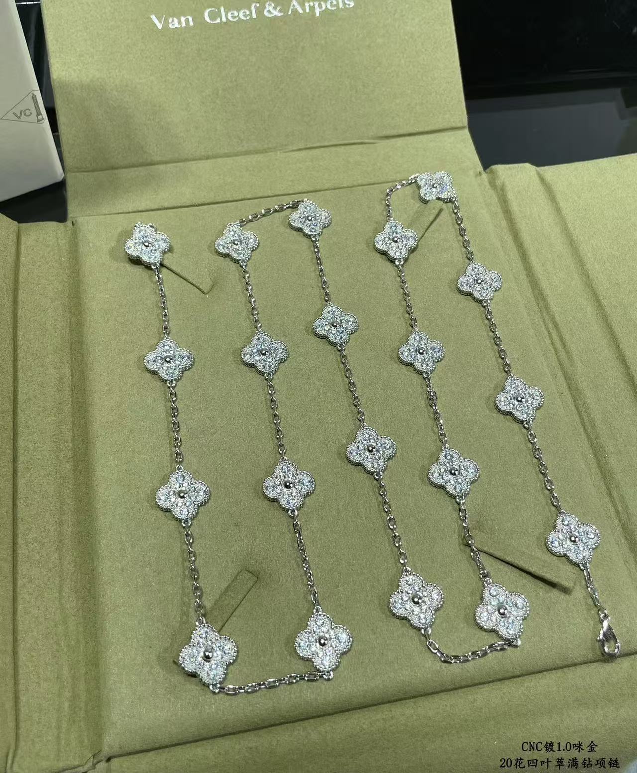 [Star Jewelry]CLOVER 20 MOTIFS FULL-DIAMOND NECKLACE