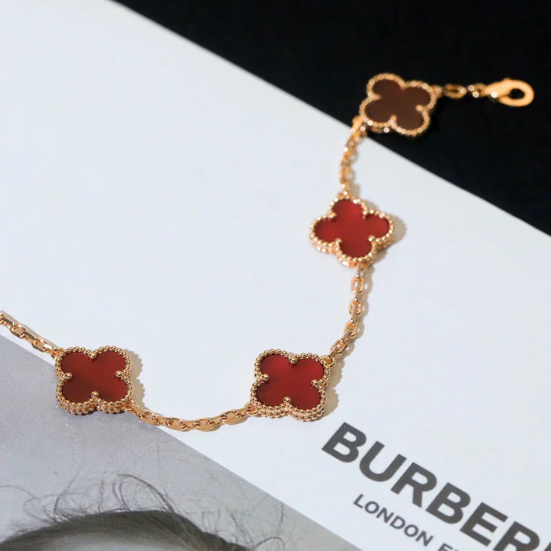 [Star Jewelry] CLOVER 5 MOTIF RED CORNELIAN BRACELET COLLECTION