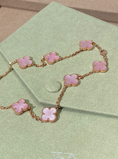 [Star Jewelry Jewellery] Pink Necklace with Ten Clover Designs